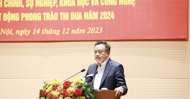 Hà Nội: Quyết tâm để năm 2024 tăng trưởng từ 6,5-7%- Ảnh 1.