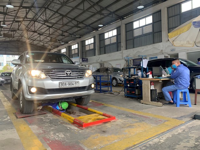 Hà Nội tiếp tục chấn chỉnh hoạt động kiểm định xe cơ giới - Ảnh 1. Hà Nội tiếp tục chấn chỉnh hoạt động kiểm định xe cơ giới - Ảnh 1.