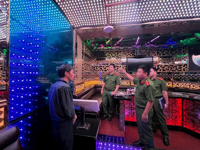 Kịp thời tháo gỡ khó khăn hoạt động kinh doanh karaoke trên địa bàn Hà Nội - Ảnh 1.