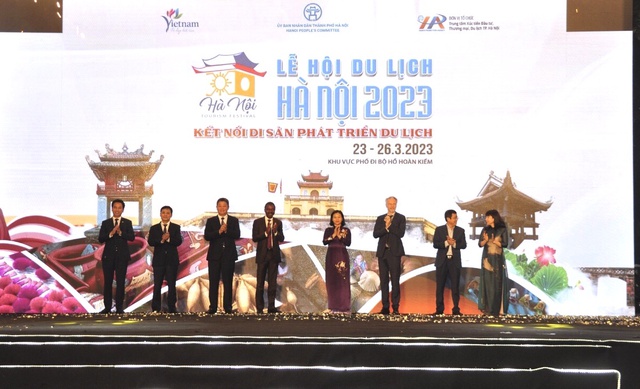 Khai mạc Lễ hội Du lịch Hà Nội năm 2023 - Ảnh 1.