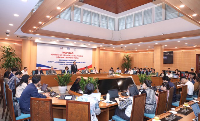 Hà Nội họp báo về Hội nghị hợp tác giữa các địa phương Việt Nam – Pháp lần thứ 12 - Ảnh 2.