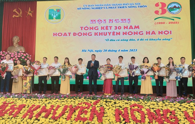 Khuyến nông Hà Nội- 30 năm chuyển mình và phát triển - Ảnh 2.