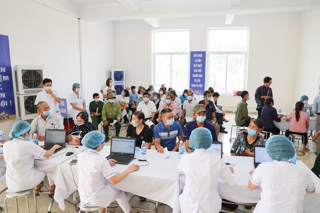 Hà Nội phát động chương trình khám và quản lý sức khỏe cho nhân dân - Ảnh 2.