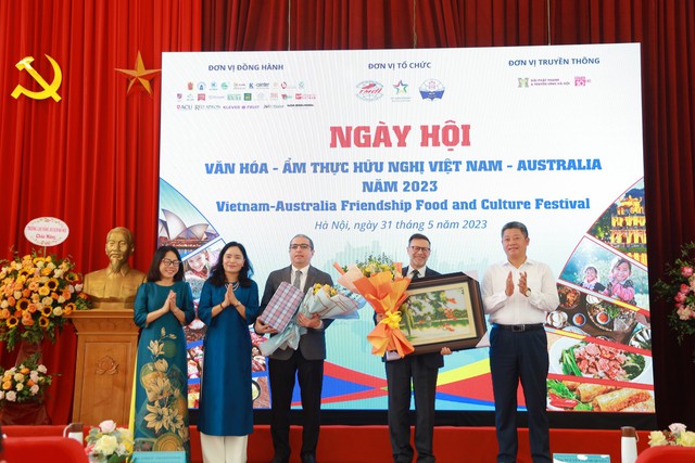 Ngày hội văn hóa ẩm thực hữu nghị Việt Nam - Australia - Ảnh 1.