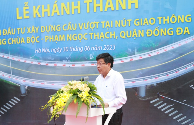Khánh thành dự án xây dựng cầu vượt tại nút giao đường Chùa Bộc - Phạm Ngọc Thạch - Ảnh 2. Khánh thành dự án xây dựng cầu vượt tại nút giao đường Chùa Bộc - Phạm Ngọc Thạch - Ảnh 2.