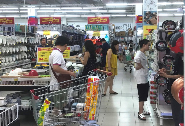 Tháng Khuyến mại Hà Nội 2023: Cơ hội mua sắm hấp dẫn dịp cuối năm - Ảnh 1.