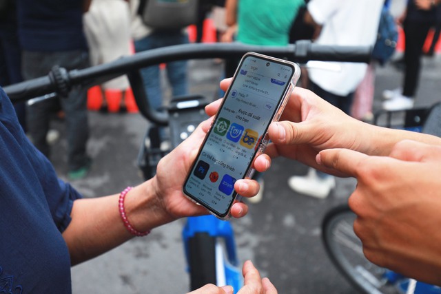 Hà Nội chính thức vận hành dịch vụ xe đạp công cộng  - Ảnh 5.