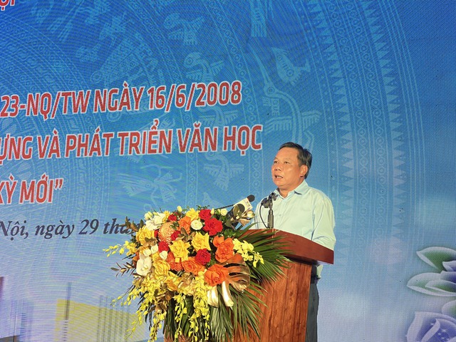 Hà Nội: Nhiều chuyển biến trong sáng tạo văn học nghệ thuật - Ảnh 1. Hà Nội: Nhiều chuyển biến trong sáng tạo văn học nghệ thuật - Ảnh 1.