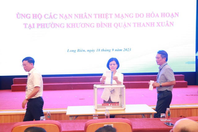 Các cơ quan của Hà Nội tưởng niệm, quyên góp ủng hộ các nạn nhân sau vụ cháy ở Thanh Xuân - Ảnh 5.