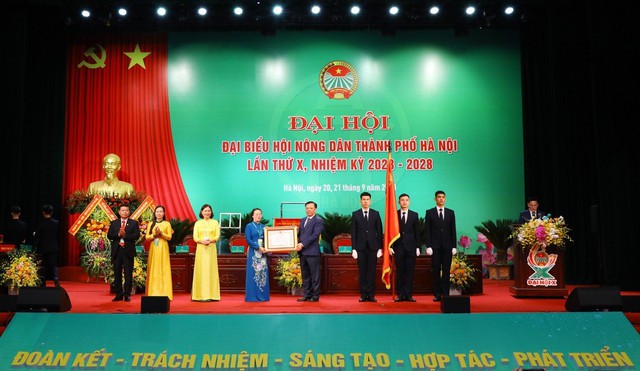 Hội Nông dân TP. Hà Nội- Cầu nối giữa Nhà nước và Nhân dân - Ảnh 2.