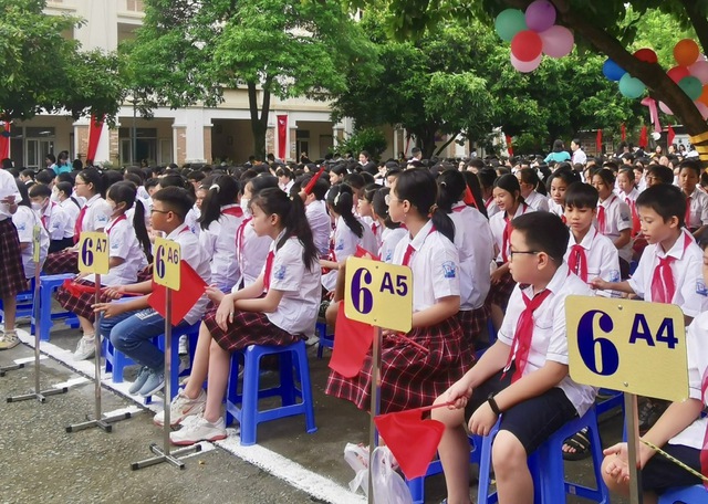 Hơn 2,2 triệu học sinh Thủ đô hân hoan bước vào năm học mới - Ảnh 10.