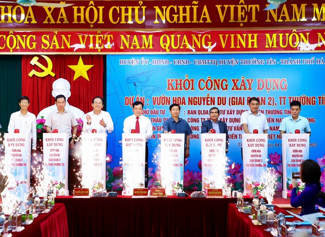 Khởi công dự án đầu tư xây dựng vườn hoa Nguyễn Du gần 12.000m2 ở Thường Tín - Ảnh 1.