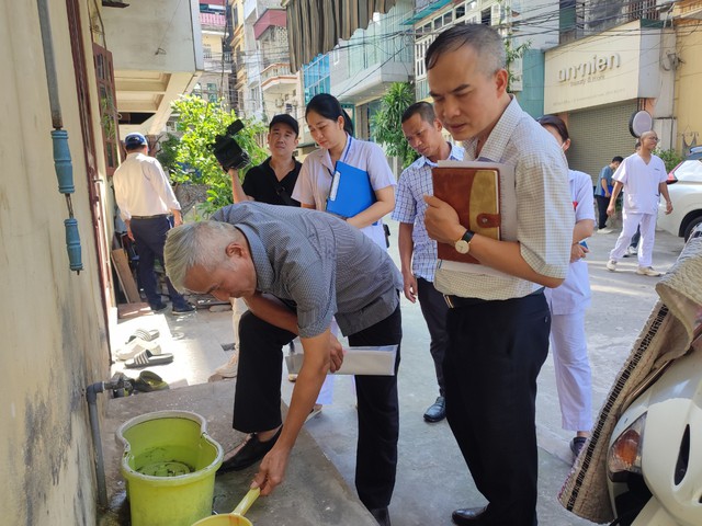 Hà Nội ghi nhận hơn 1,1 nghìn ca mắc sốt xuất huyết - Ảnh 1.