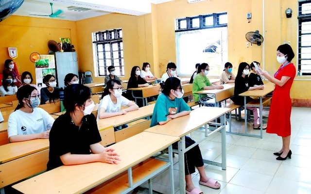 Hà Nội tổ chức thi thử tốt nghiệp THPT cho học sinh lớp 11 và 12- Ảnh 1.