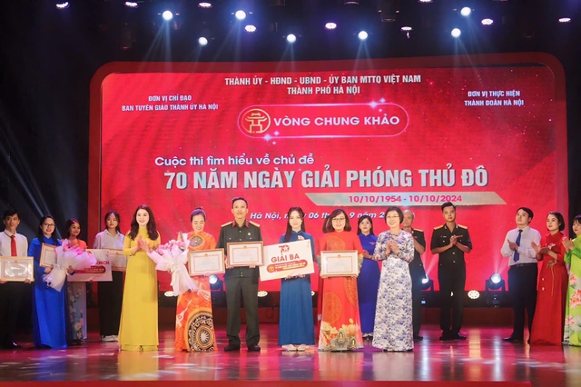 Thanh niên Thủ đô góp phần gìn giữ, phát huy bản sắc văn hóa dân tộc- Ảnh 1.