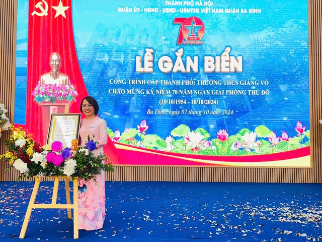 Khơi dậy niềm tự hào dân tộc trong học sinh Thủ đô
- Ảnh 5.