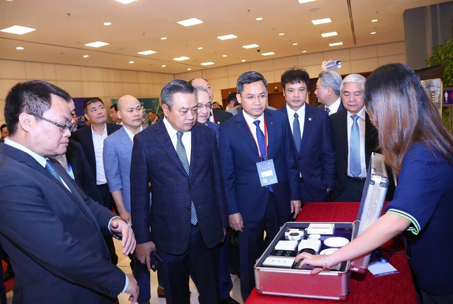 Khai mạc Hội nghị Thành phố thông minh Việt Nam - Châu Á 2024- Ảnh 4.