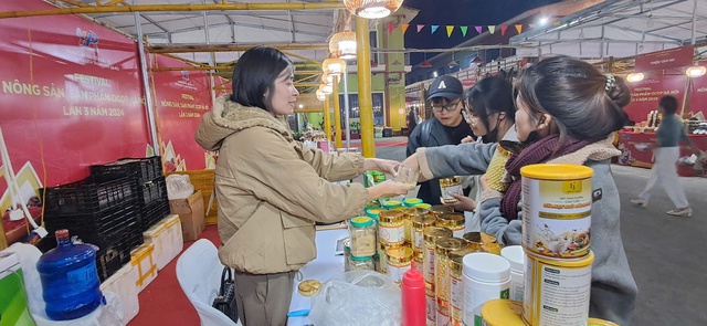 Khai mạc Festival nông sản Hà Nội lần 3 năm 2024- Ảnh 2.