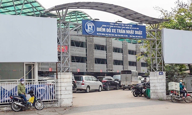 Xây dựng bãi đỗ xe: Cần chính sách ưu tiên, phù hợp- Ảnh 1. Xây dựng bãi đỗ xe: Cần chính sách ưu tiên, phù hợp- Ảnh 1.