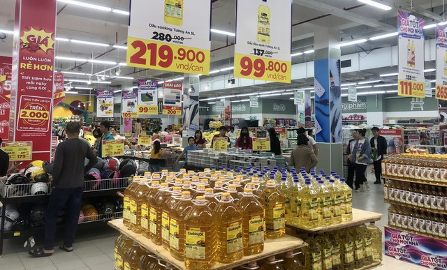 Tăng cường công tác quản lý, điều hành, bình ổn thị trường giá cả - Ảnh 1.