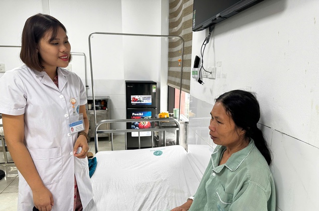 Phẫu thuật thành công cho bệnh nhân bị ung thư đại tràng tái phát- Ảnh 1. Phẫu thuật thành công cho bệnh nhân bị ung thư đại tràng tái phát- Ảnh 1.