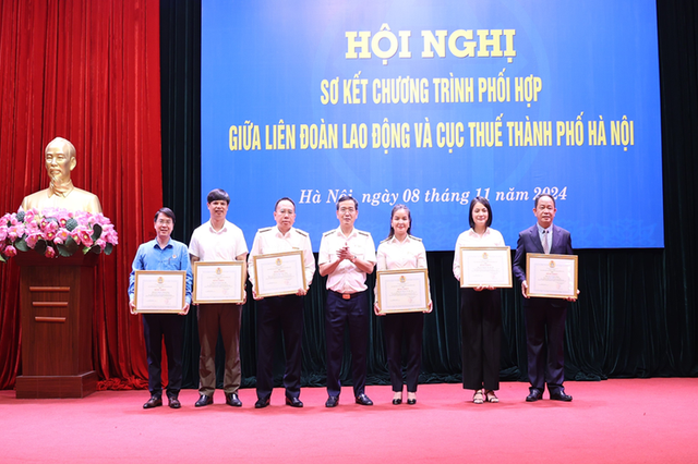 Hà Nội: Tăng cường tuyên truyền, phổ biến thực hiện pháp luật Thuế - Ảnh 1. Hà Nội: Tăng cường tuyên truyền, phổ biến thực hiện pháp luật Thuế - Ảnh 1.