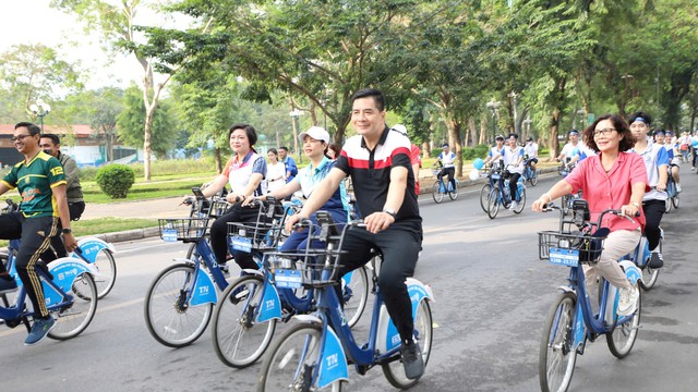 Hà Nội tổ chức 'Hành trình xe đạp hữu nghị vì Hà Nội xanh'- Ảnh 2. Hà Nội tổ chức 'Hành trình xe đạp hữu nghị vì Hà Nội xanh'- Ảnh 2.