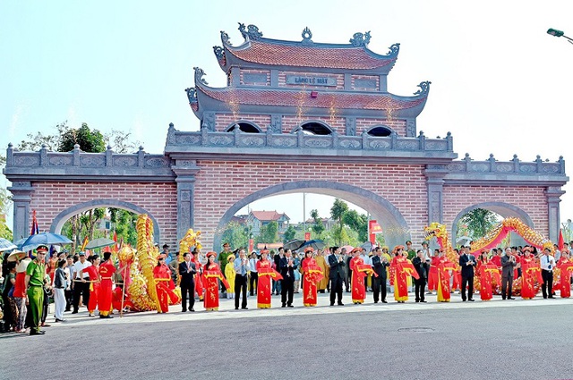 Để quận Long Biên trở thành diểm đến an toàn, hấp dẫn- Ảnh 2. Để quận Long Biên trở thành diểm đến an toàn, hấp dẫn- Ảnh 2.