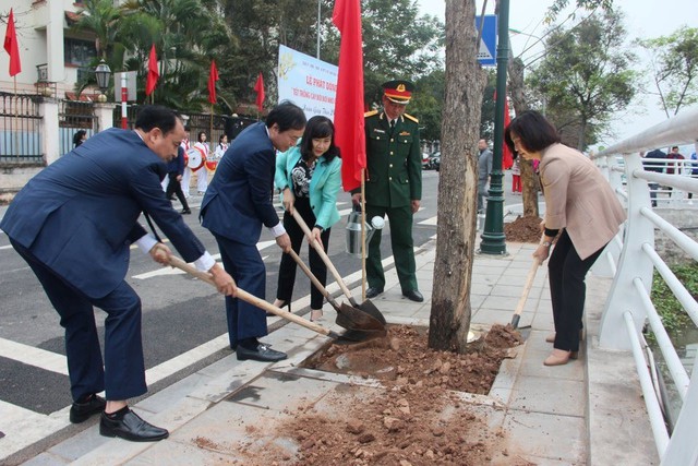 Hà Nội: Nhiều địa phương phát động Tết trồng cây năm 2024- Ảnh 1.
