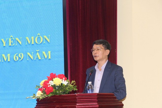 Ngành Y tế tổ chức gặp mặt kỷ niệm Ngày Thầy thuốc Việt Nam- Ảnh 2.