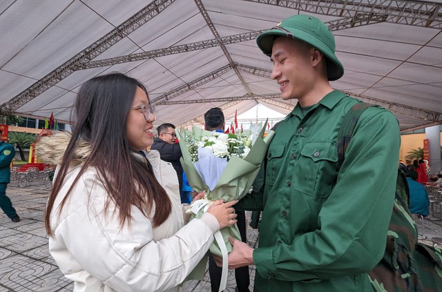 Gần 4.500 thanh niên ưu tú của Thủ đô lên đường nhập ngũ- Ảnh 9.