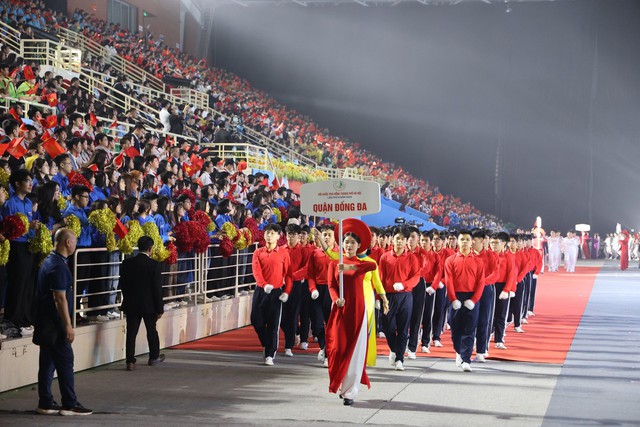 Khai mạc ngày hội thể thao lớn nhất của học sinh- Ảnh 4. Khai mạc ngày hội thể thao lớn nhất của học sinh- Ảnh 4.