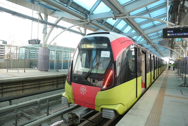 Tàu metro Nhổn- Ga Hà Nội sẽ khai thác thương mại vào tháng 7- Ảnh 1.