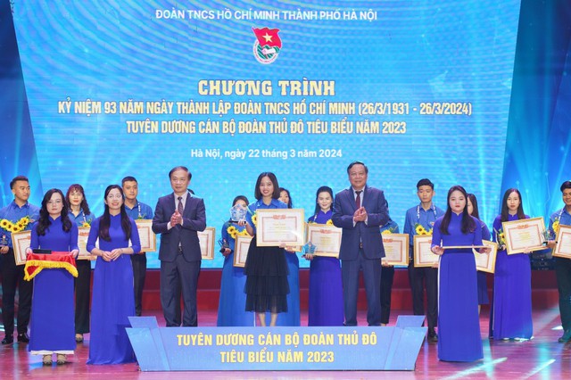 Hà Nội: Tuyên dương 70 cán bộ Đoàn Thủ đô tiêu biểu- Ảnh 1. Hà Nội: Tuyên dương 70 cán bộ Đoàn Thủ đô tiêu biểu- Ảnh 1.