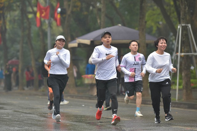 Sôi động chương trình "Vinh quang Thể thao Việt Nam" cùng Giải chạy Báo Hànộimới mở rộng lần thứ 49- Ảnh 5.