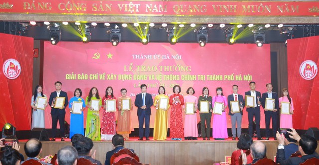 33 tác phẩm xuất sắc đạt Giải Báo chí về xây dựng Đảng của Hà Nội- Ảnh 4.