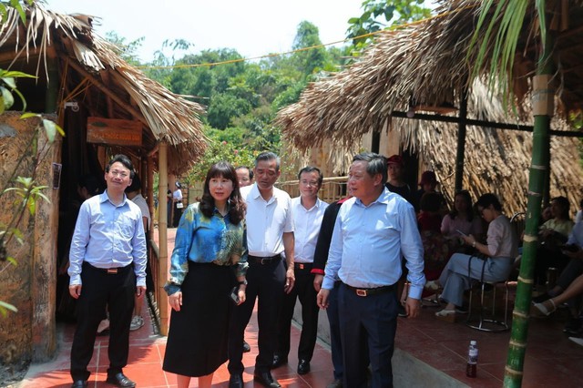 Hà Nội công bố điểm đến du lịch cộng đồng bản Miền, huyện Ba Vì- Ảnh 2.