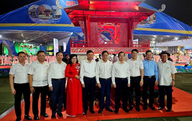 Tăng cường kết nối thương mại, du lịch giữa Hà Nội và vùng Đông Bắc Bộ- Ảnh 1.