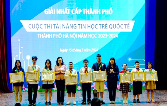Hà Nội có 2 học sinh xuất sắc dự cuộc thi Vô địch tin học văn phòng thế giới- Ảnh 1.