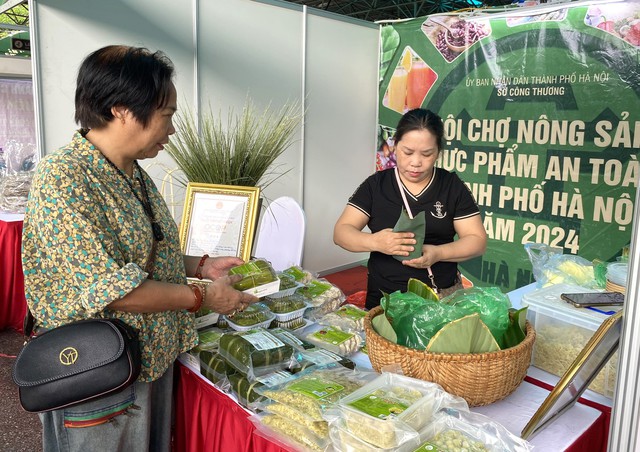 Quảng bá nông sản, thực phẩm an toàn đến người dân Thủ đô- Ảnh 2.