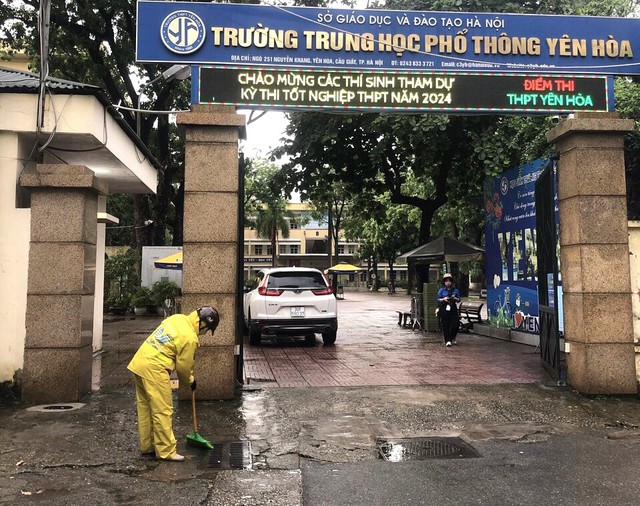 Sẵn sàng ứng trực thoát nước, phục vụ kỳ thi tốt nghiệp THPT- Ảnh 1.