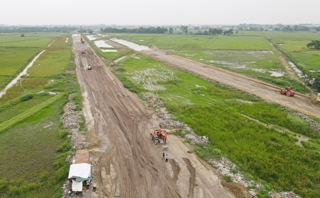 Hà Nội phấn đấu giải ngân vốn đầu tư công năm 2024 ở mức cao nhất- Ảnh 1.