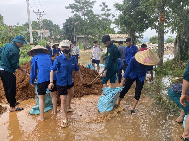 Tập trung khắc phục kịp thời hậu quả do mưa lũ- Ảnh 1.