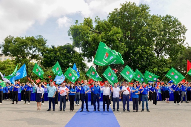 Lễ xuất quân chiến dịch 'Mùa hè xanh 2024 - Sáng mãi ngọn lửa Ba sẵn sàng'- Ảnh 1.