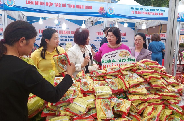 Liên kết tiêu thụ giúp thúc đẩy nguồn cung nông sản cho Thủ đô- Ảnh 1. Liên kết tiêu thụ giúp thúc đẩy nguồn cung nông sản cho Thủ đô- Ảnh 1.