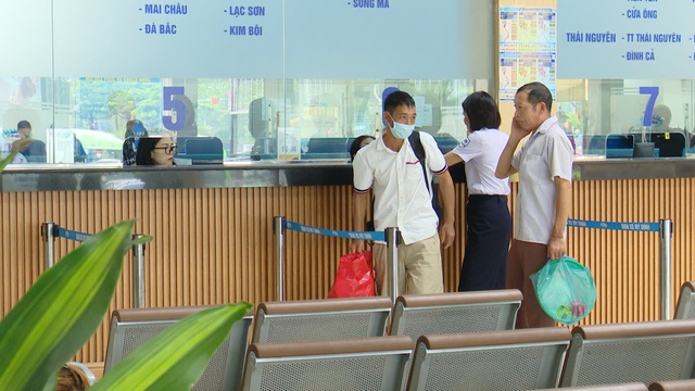 Giao thông cửa ngõ Thủ đô dần 'tăng nhiệt' trước kỳ nghỉ lễ 2/9- Ảnh 2. Giao thông cửa ngõ Thủ đô dần 'tăng nhiệt' trước kỳ nghỉ lễ 2/9- Ảnh 2.