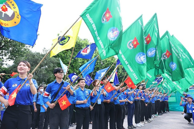 Năm Thanh niên tình nguyện 2024 lan tỏa cộng đồng - Ảnh 1.