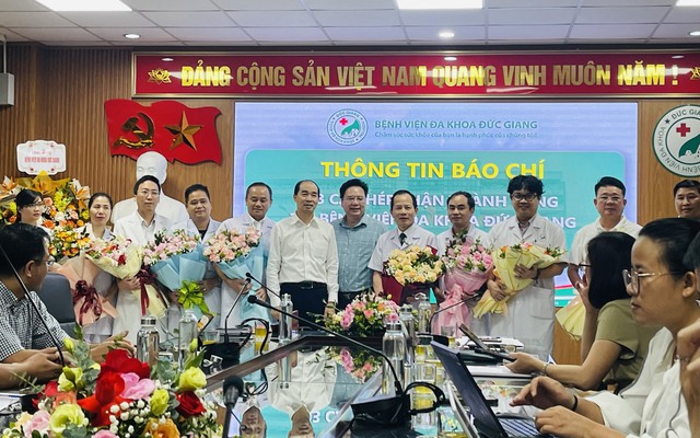 Bệnh viện thứ 2 của Thủ đô triển khai thành công ghép thận từ người cho sống- Ảnh 3.