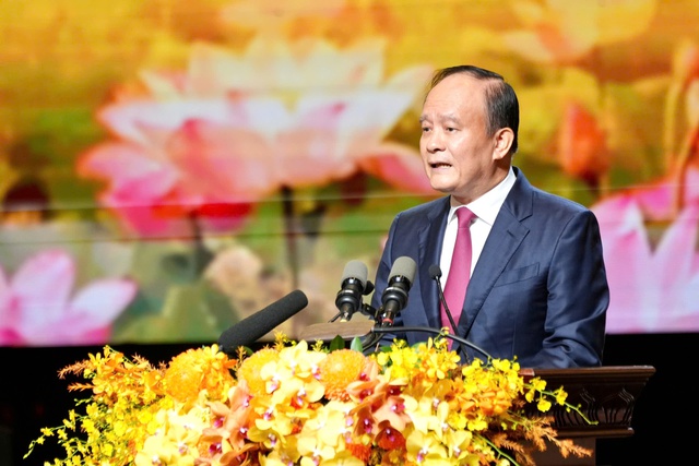 Phát động phong trào thi đua yêu nước, xây dựng Thủ đô văn minh, hạnh phúc- Ảnh 1. Phát động phong trào thi đua yêu nước, xây dựng Thủ đô văn minh, hạnh phúc- Ảnh 1.