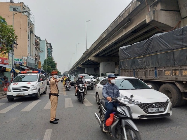 Hà Nội tạm cấm lưu thông một số tuyến đường từ ngày 15-17/10- Ảnh 1. Hà Nội tạm cấm lưu thông một số tuyến đường từ ngày 15-17/10- Ảnh 1.